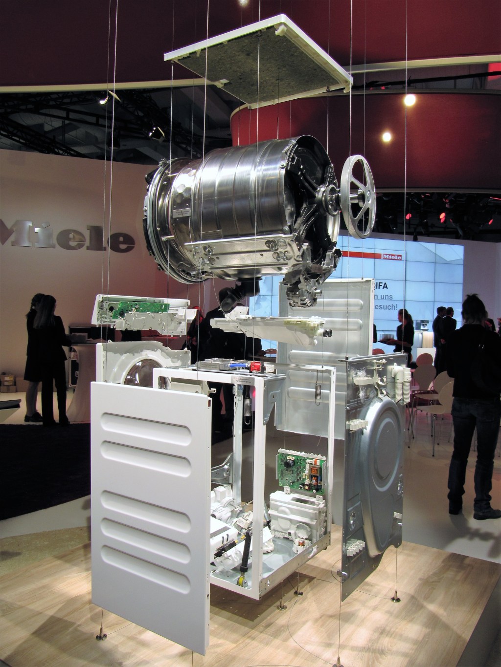 Produits électroniques : a-t-on vraiment besoin de toutes ces innovations&nbsp;?